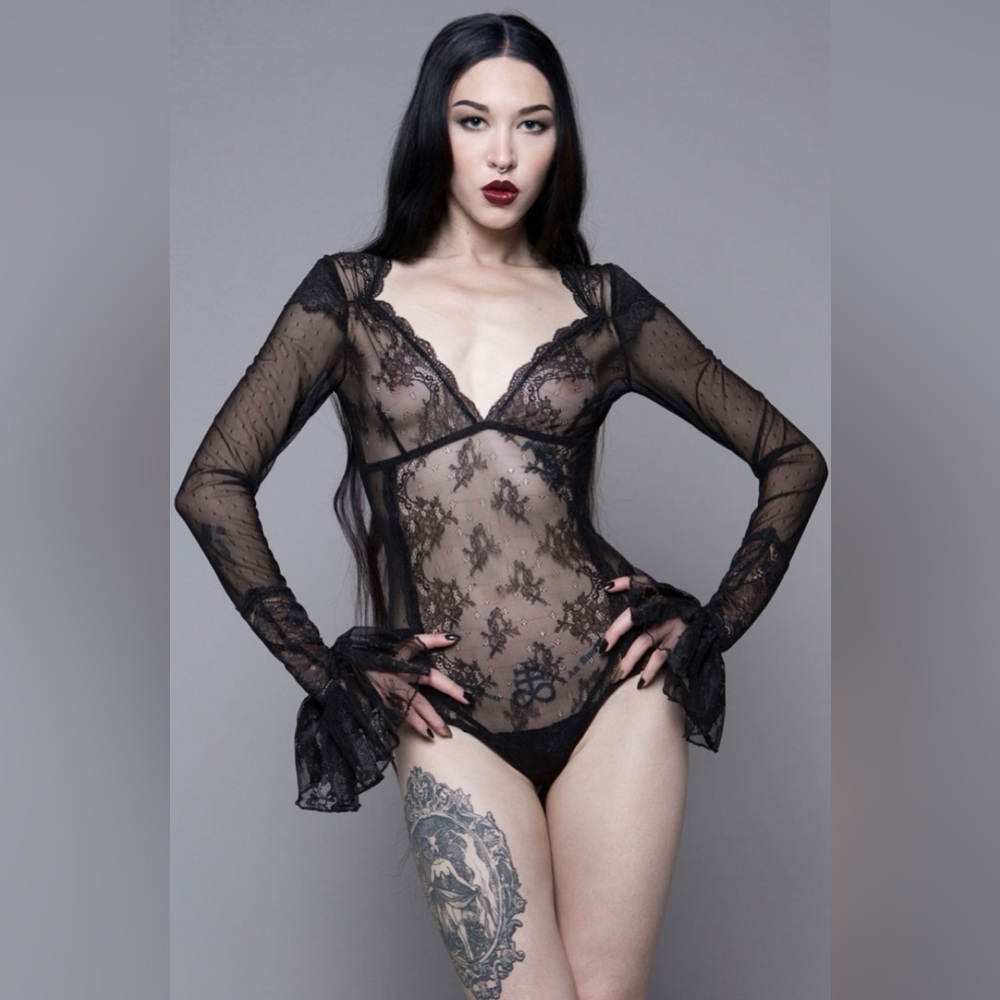 NWOT Widow Fortune Teller Lace Bodysuit